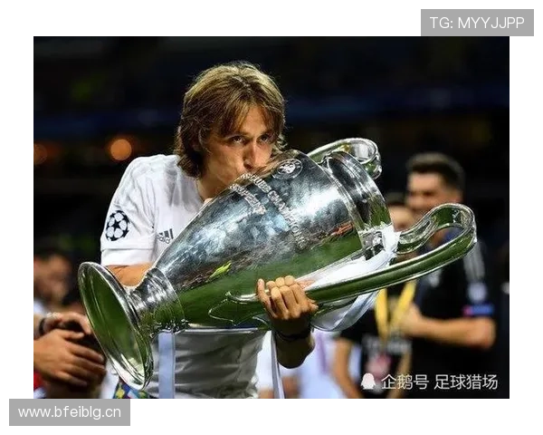 巴萨崩了！不是缺钱，而是建队思路彻底跑偏