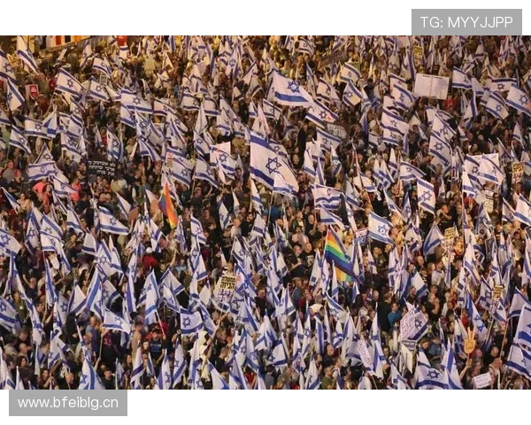 瓦伦西亚球迷抗议持续,俱乐部内外部压力逐步反映在赛季走势中