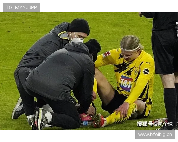 莱万 vs 哈兰德:终结效率与战术角色差异 莱万 vs 哈兰德:终结效率与战术角色差异